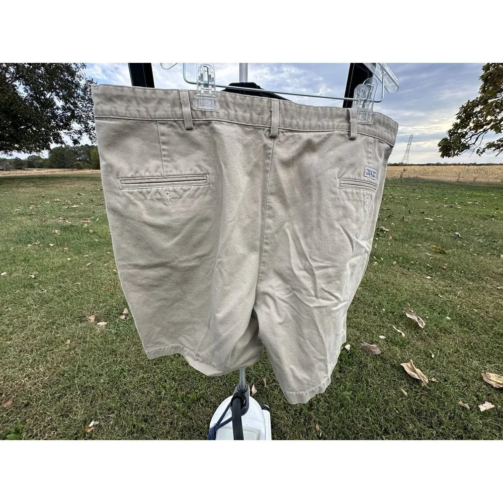 Polo Ralph Lauren Chino Shorts Pleated Front Men's‎ Size 42 Khakhi pockets